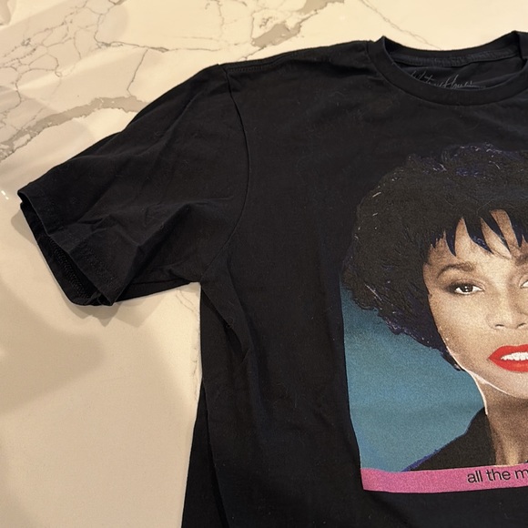 Whitney Houston “all the man that i need” T-Shirt - Picture 4 of 8